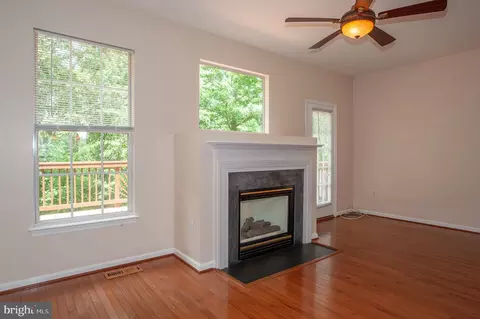 6356 Demme Pl, Springfield, VA 22150 photo 7