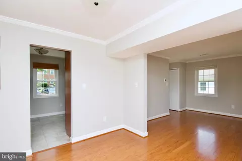 7726 Matisse Way, Springfield, VA 22153 photo 12