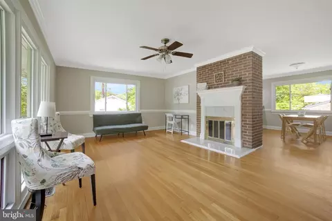 Living - 7536 Axton St, Springfield, VA 22151 photo 1 of 6