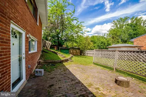 Exterior - 7536 Axton St, Springfield, VA 22151 photo 7 of 7