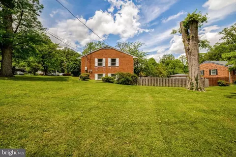 Exterior - 7536 Axton St, Springfield, VA 22151 photo 2 of 7