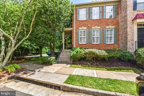 11431 Heritage Commons Way, Reston, VA 20194