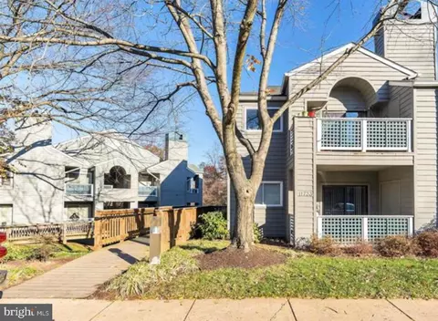 11733 Summerchase Cir #1733A, Reston, VA 20194