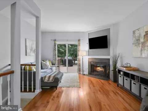2161 Whisper Way, Reston, VA 20191 photo 11