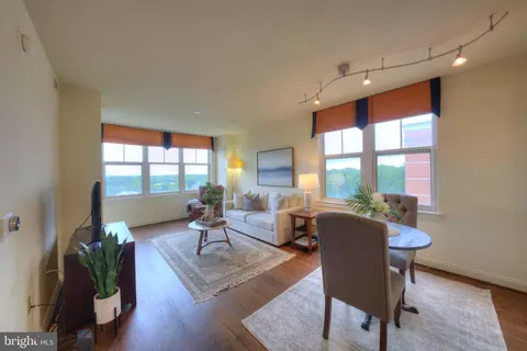11760 Sunrise Valley Dr #703, Reston, VA 20191