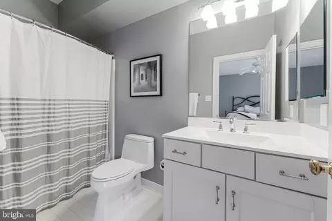 Bath - 1210 Windrock Dr, Mclean, VA 22102 photo 5 of 9