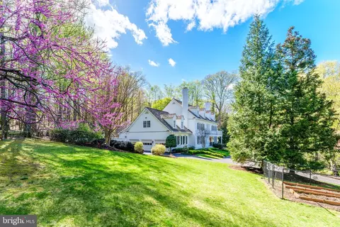 Exterior - 1210 Windrock Dr, Mclean, VA 22102 photo 17 of 26