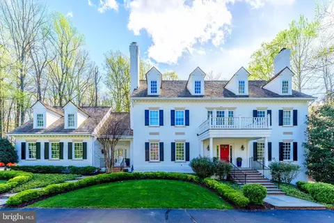 1210 Windrock Dr, Mclean, VA 22102