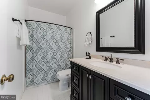 Bath - 1210 Windrock Dr, Mclean, VA 22102 photo 2 of 9