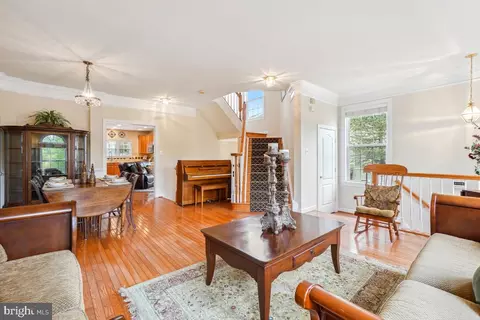 Other - 4091 River Forth Dr, Fairfax, VA 22030 photo 1 of 8