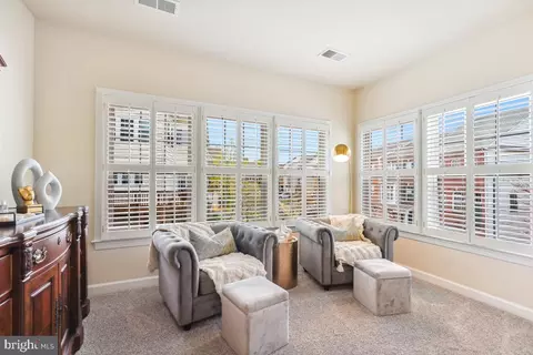 Other - 4091 River Forth Dr, Fairfax, VA 22030 photo 7 of 8
