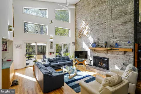 11737 Flemish Mill Ct, Oakton, VA 22124