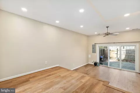 8213 Tory Rd #146, Springfield, VA 22152 photo 3