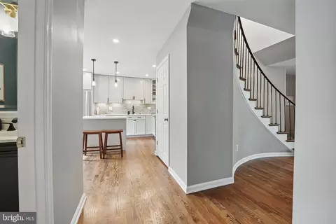 8333 Wickham Rd, Springfield, VA 22152 photo 14