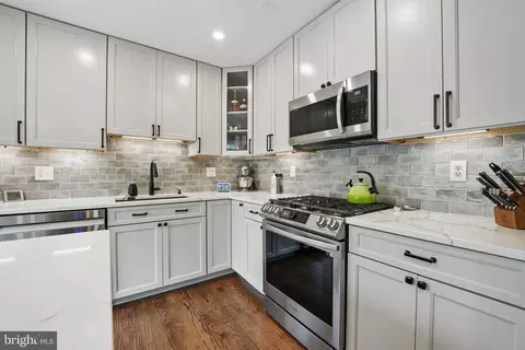 8333 Wickham Rd, Springfield, VA 22152 photo 17