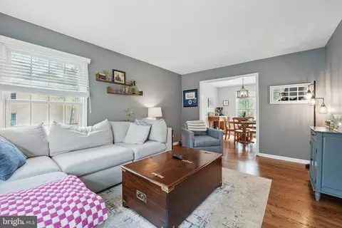 8333 Wickham Rd, Springfield, VA 22152 photo 8