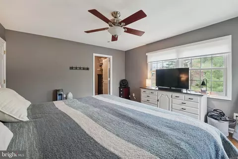 8333 Wickham Rd, Springfield, VA 22152 photo 26