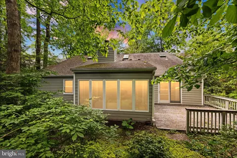 Other - 1925 Upper Lake Dr, Reston, VA 20191 photo 16 of 25
