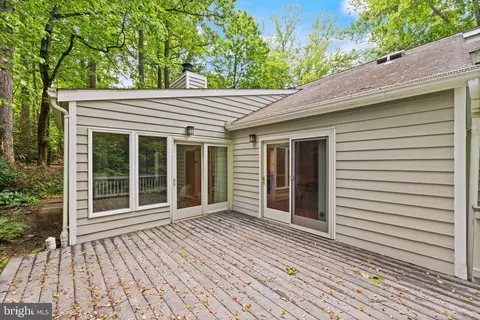 Exterior - 1925 Upper Lake Dr, Reston, VA 20191 photo 9 of 21