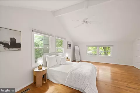 Bedroom - 1925 Upper Lake Dr, Reston, VA 20191 photo 12 of 12