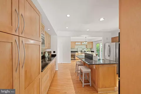 Kitchen - 1925 Upper Lake Dr, Reston, VA 20191 photo 1 of 4