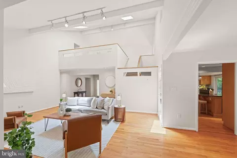 Living - 1925 Upper Lake Dr, Reston, VA 20191 photo 4 of 5