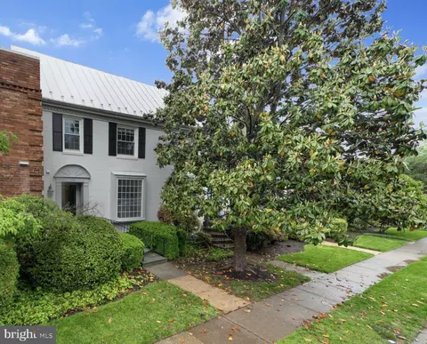 1156 Kensington Rd, Mclean, VA 22101 photo 3