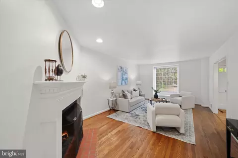 1156 Kensington Rd, Mclean, VA 22101 photo 5