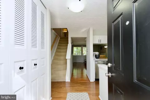 Entry Way - 8442 Red Eagle Ct, Lorton, VA 22079 photo 1 of 2