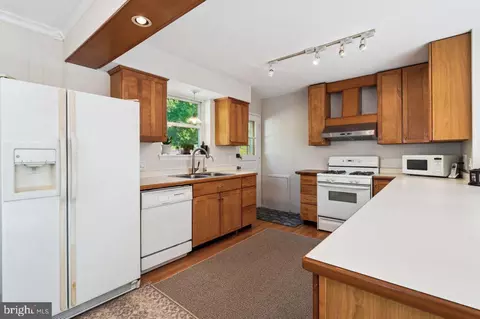 6224 Kentland St, Springfield, VA 22150 photo 7
