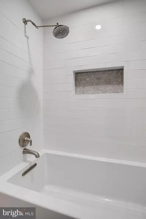 Bath - 8511 Parliament Dr, Springfield, VA 22151 photo 2 of 4