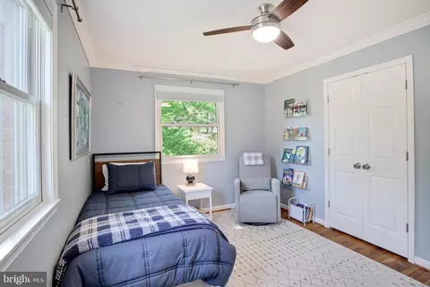Bedroom - 8511 Parliament Dr, Springfield, VA 22151 photo 4 of 9