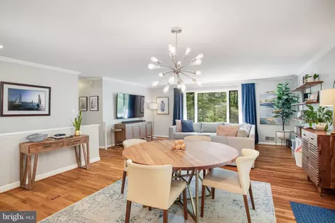 Dining - 8511 Parliament Dr, Springfield, VA 22151 photo 2 of 2