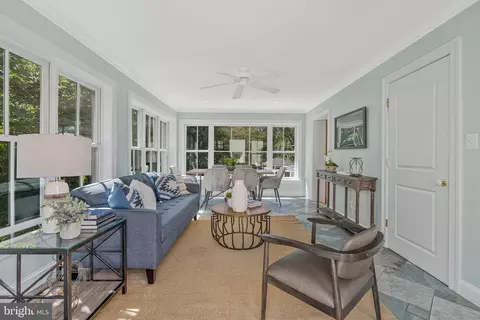 Exterior - 7315 Westerly Ln, Mclean, VA 22101 photo 2 of 25