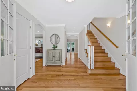 Entry Way - 7315 Westerly Ln, Mclean, VA 22101 photo 1 of 5
