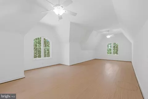 Bedroom - 7315 Westerly Ln, Mclean, VA 22101 photo 10 of 11