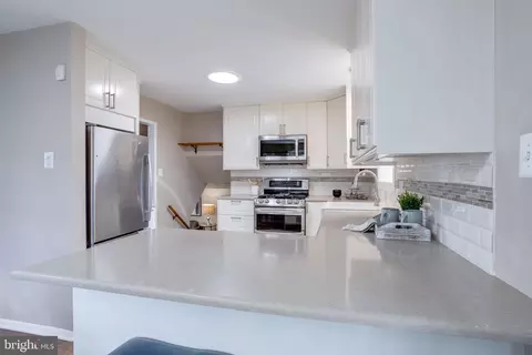 7419 Bath St, Springfield, VA 22150 photo 14