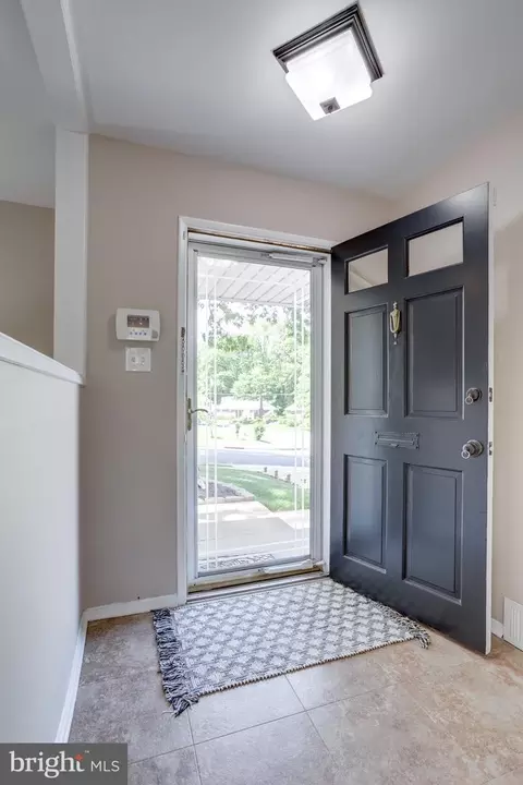7419 Bath St, Springfield, VA 22150 photo 18