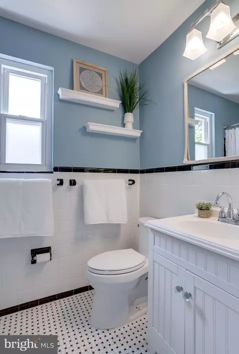 7419 Bath St, Springfield, VA 22150 photo 8