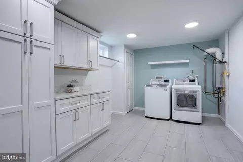 7419 Bath St, Springfield, VA 22150 photo 27