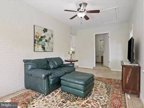 Undisclosed, Springfield, VA 22151 photo 19