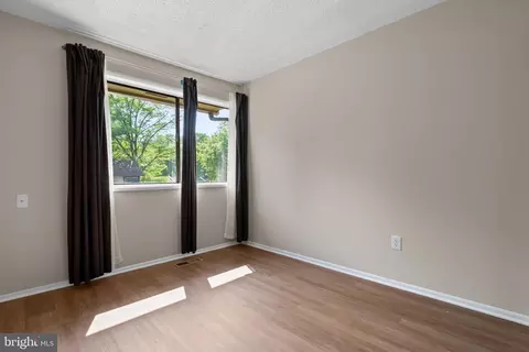 12126 Captiva Ct, Reston, VA 20191 photo 22