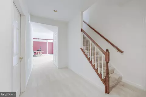 Entry Way - 8649 Hillside Manor Dr, Springfield, VA 22152 photo 7 of 7