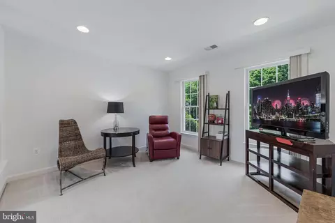 Other - 8649 Hillside Manor Dr, Springfield, VA 22152 photo 15 of 25