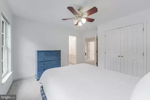 Bedroom - 8649 Hillside Manor Dr, Springfield, VA 22152 photo 3 of 6
