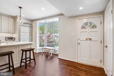 Entry Way - 6737 Baron Rd, Mclean, VA 22101 photo 1 of 2