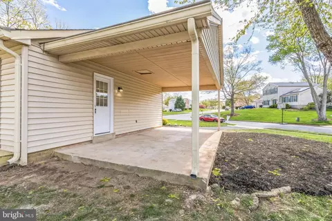 Exterior - 7907 Marysia Ct, Springfield, VA 22153 photo 2 of 4