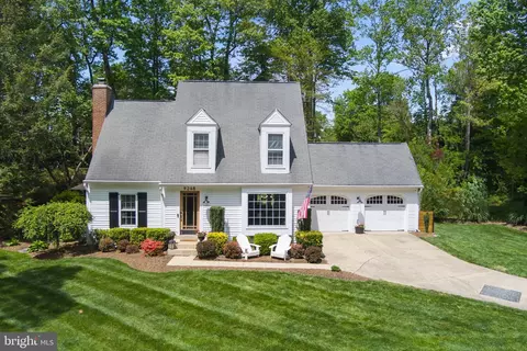 Exterior - 9248 Northedge Dr, Springfield, VA 22153 photo 2 of 22
