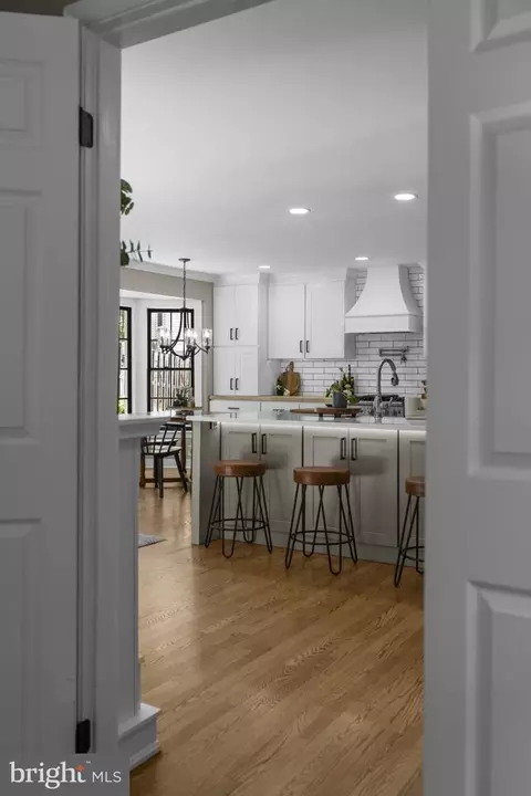 Kitchen - 9248 Northedge Dr, Springfield, VA 22153 photo 1 of 16