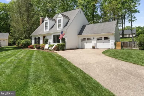 Exterior - 9248 Northedge Dr, Springfield, VA 22153 photo 19 of 22